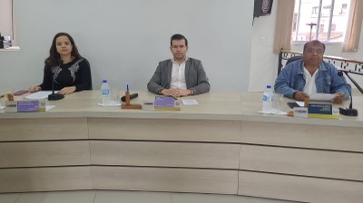 Vereadores antes da reunião