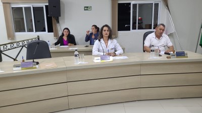 Vereadores Leandra e Neylson