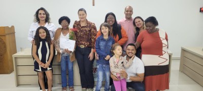 Familiares da senhora Maria do Rosário