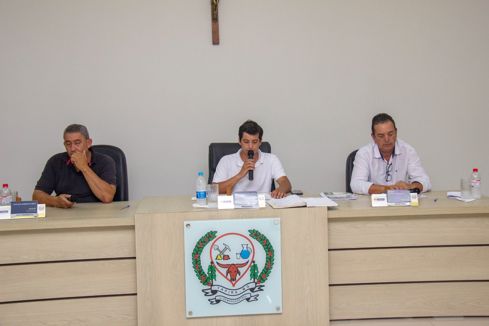 Vereadores aprovam vários projetos de lei